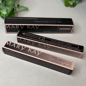 Mary Kay Lash Love Mascara in Black